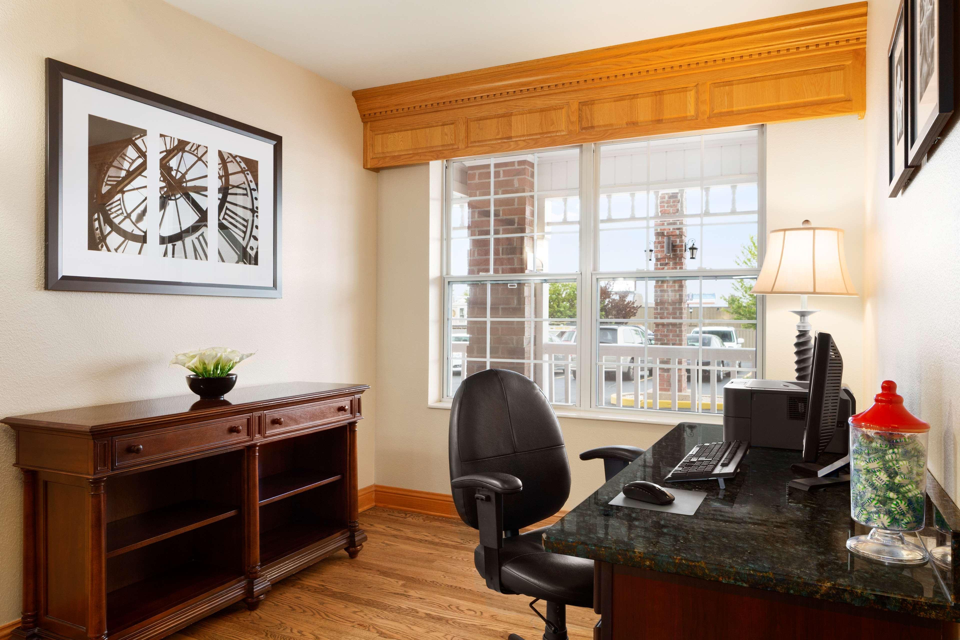 Country Inn & Suites By Radisson Kenosha - Pleasant Prairie Buitenkant foto