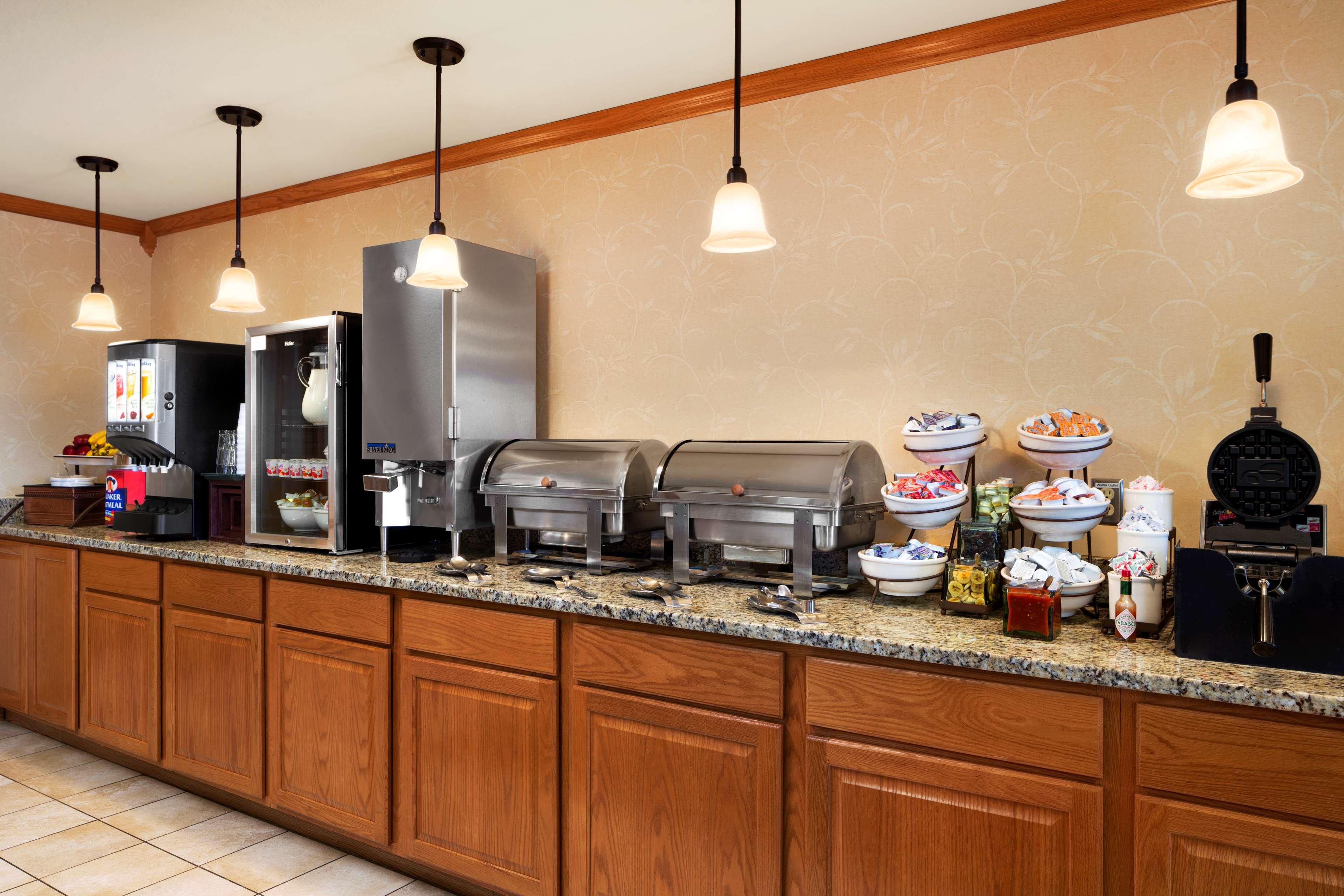 Country Inn & Suites By Radisson Kenosha - Pleasant Prairie Buitenkant foto