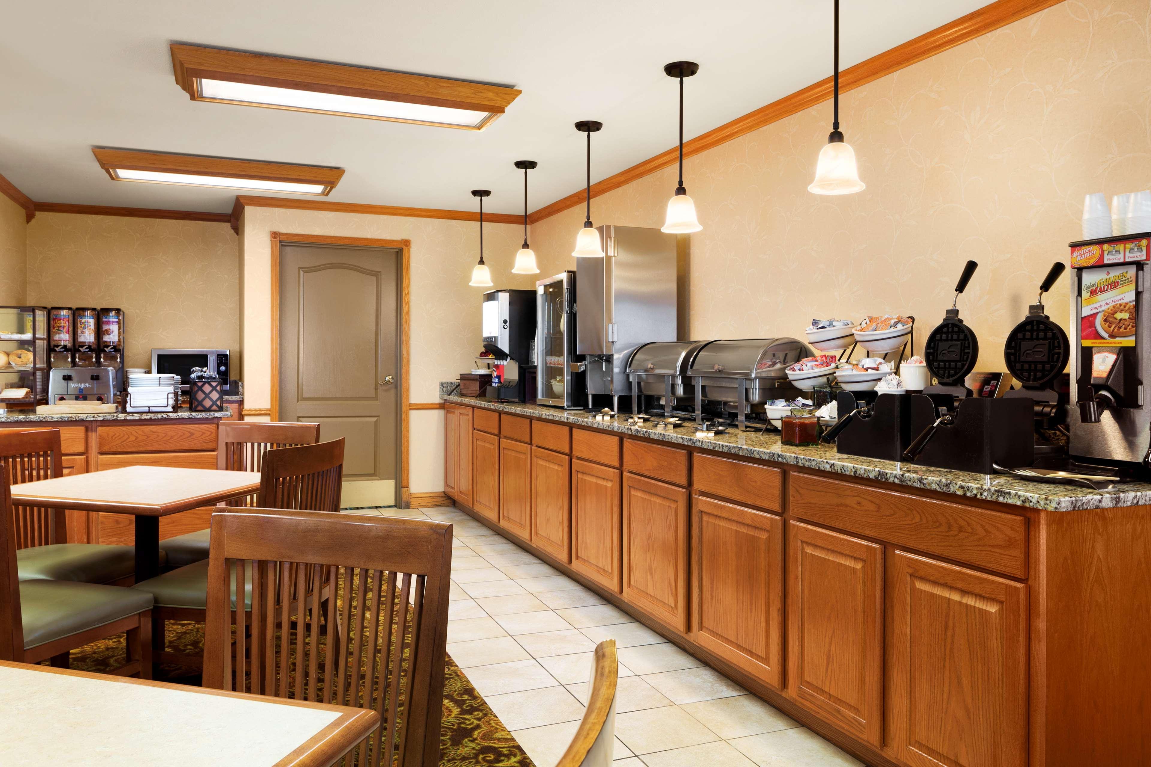 Country Inn & Suites By Radisson Kenosha - Pleasant Prairie Buitenkant foto