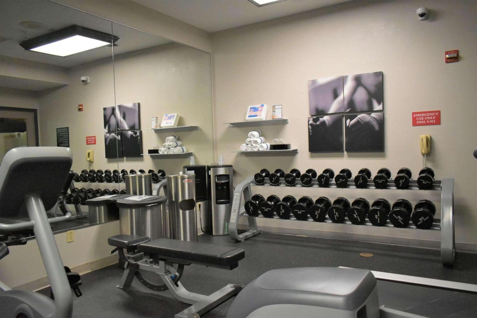 Country Inn & Suites By Radisson Kenosha - Pleasant Prairie Buitenkant foto